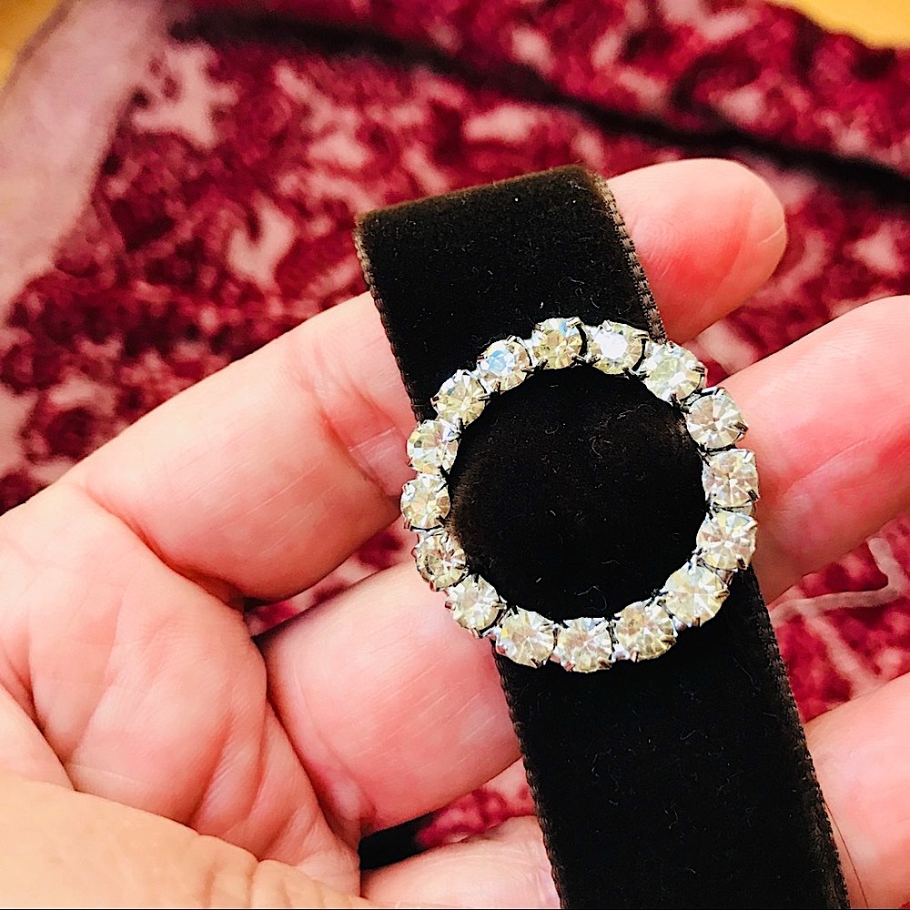 Gorgeous Jeweled Brown Velvet Headband in Excellent Barely Used Condition